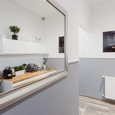 Hotel Leo Main Square 4*