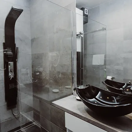 Leo Main Square 4* Cracóvia